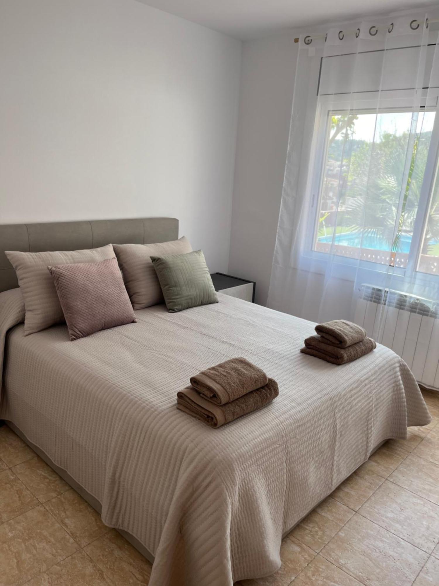 Lux Spa 2 Barcelona Vallirana Kültér fotó