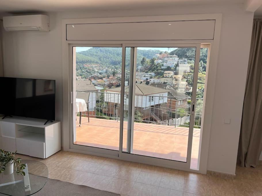 Lux Spa 2 Barcelona Vallirana Kültér fotó