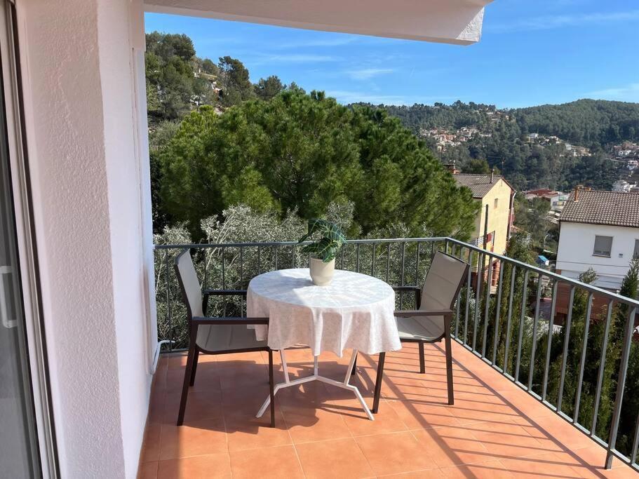 Lux Spa 2 Barcelona Vallirana Kültér fotó