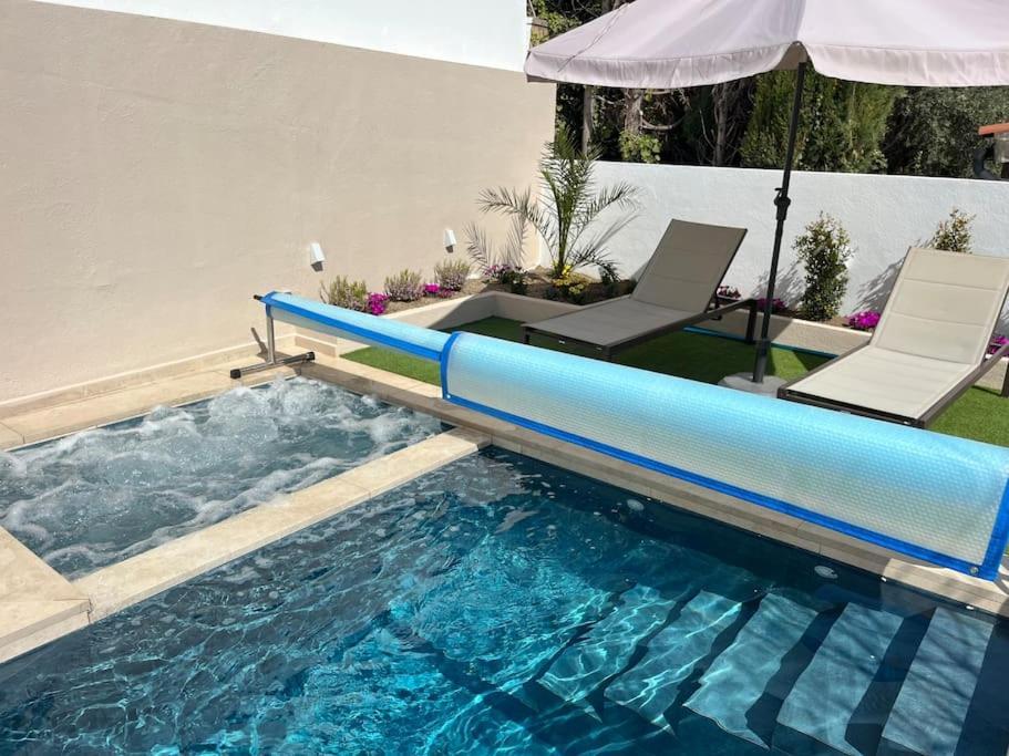 Lux Spa 2 Barcelona Vallirana Kültér fotó
